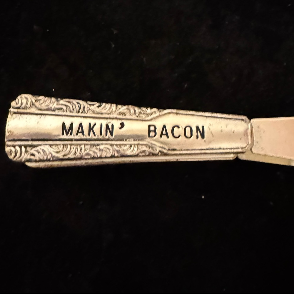 Mud Pie Makin Bacon Silver Tone Tongs